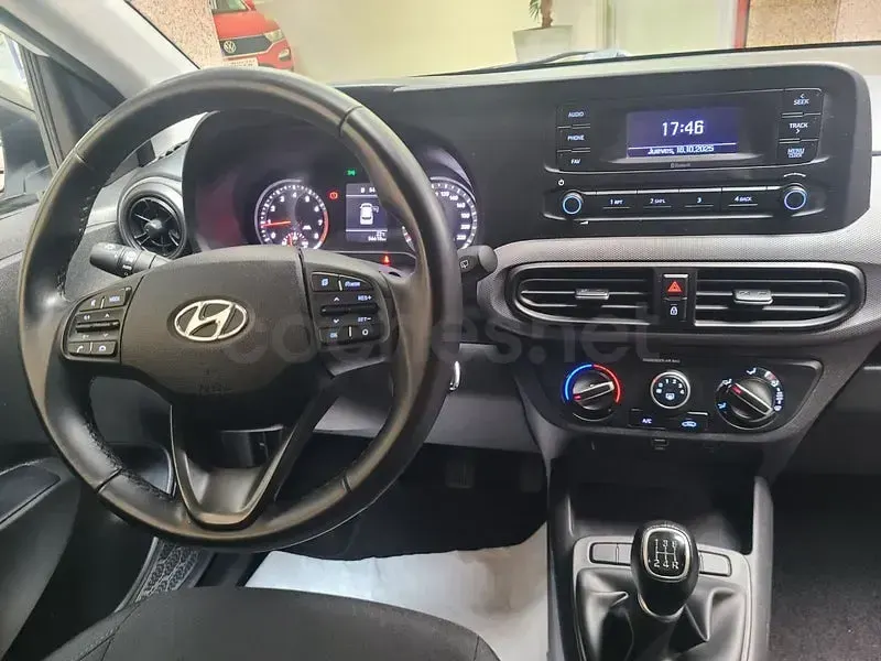 Usado Hyundai i10 67 CV (49 kW) 2021 Blanco Utilitario