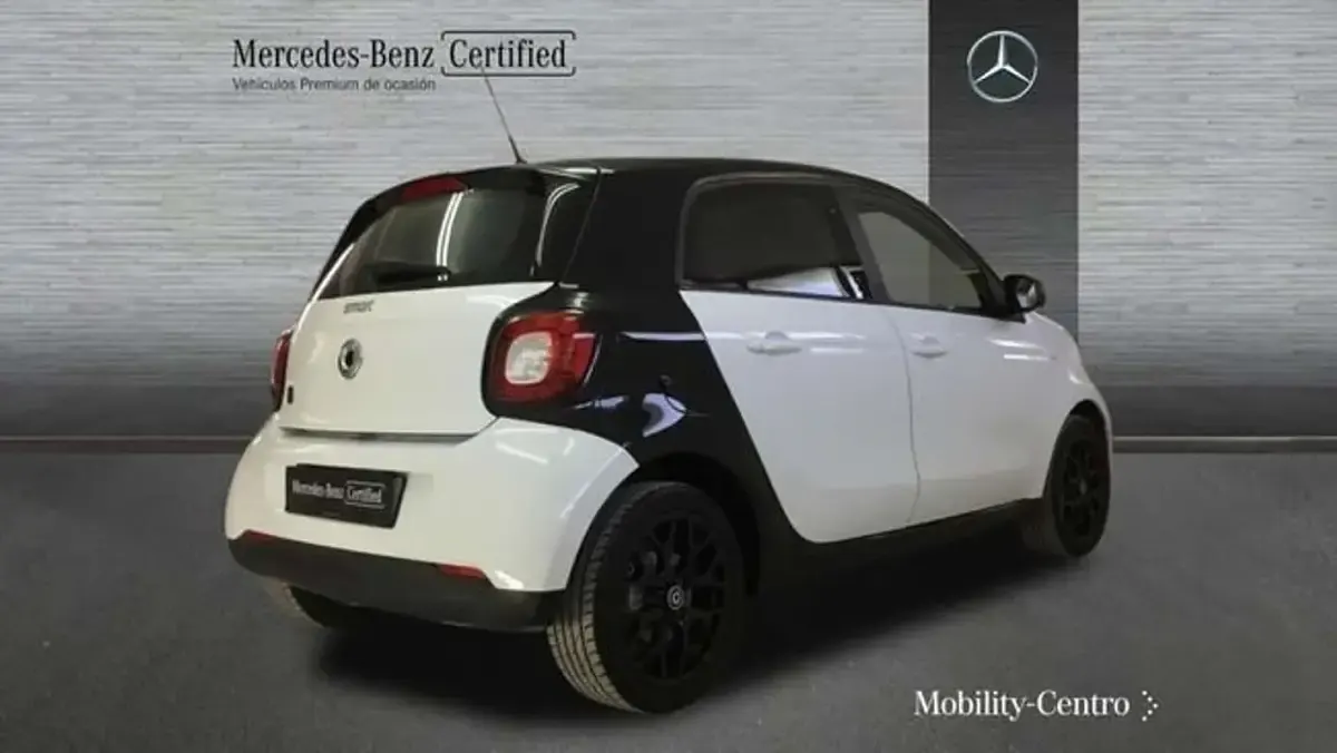 Usado Smart ForFour Electric Drive 60 kW (82 CV) 2019 Blanco Utilitario