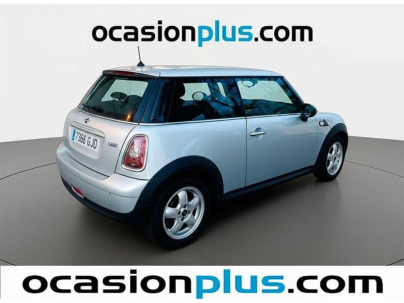 Usado Mini ONE 95 CV (69 kW) 2008 Gris Utilitario