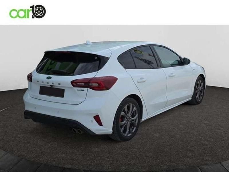 Usado Ford Focus ST-Line 125 CV (91 kW) 2022 Blanco Berlina