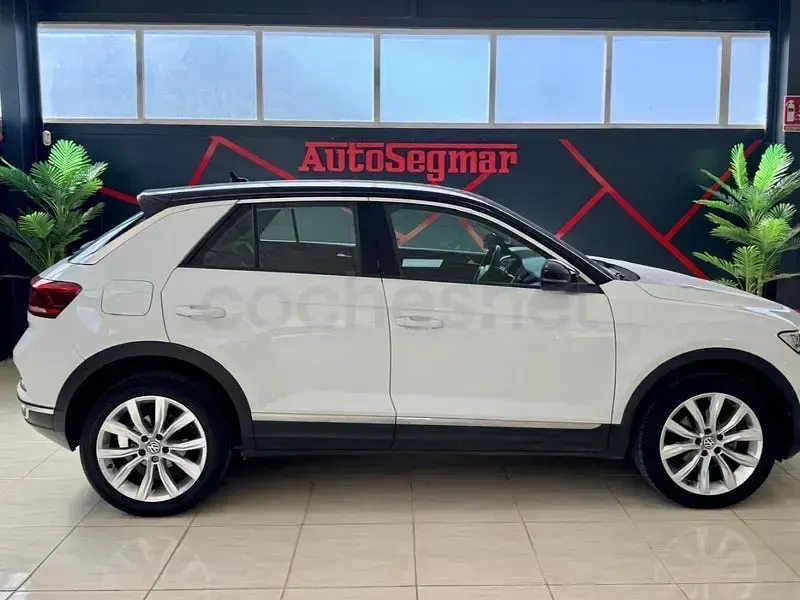 Usado VW T-Roc Advance 115 CV (84 kW) 2020 Blanco SUV