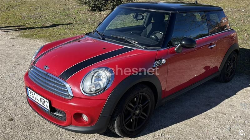 Usado Mini Cooper 122 CV (89 kW) 2012 Rojo Utilitario
