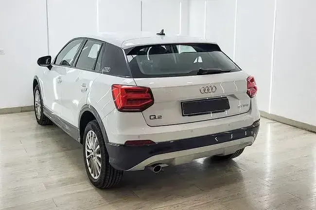 Usado Audi Q2 Design 116 CV (85 kW) 2020 Blanco SUV