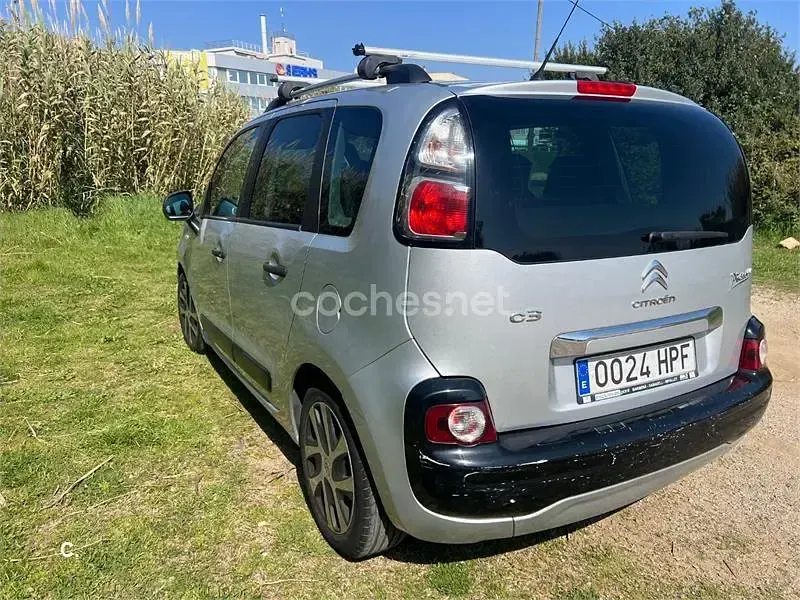 Usado Citroën C3 Picasso Seduction 92 CV (67 kW) 2013 Blanco Monovolumen
