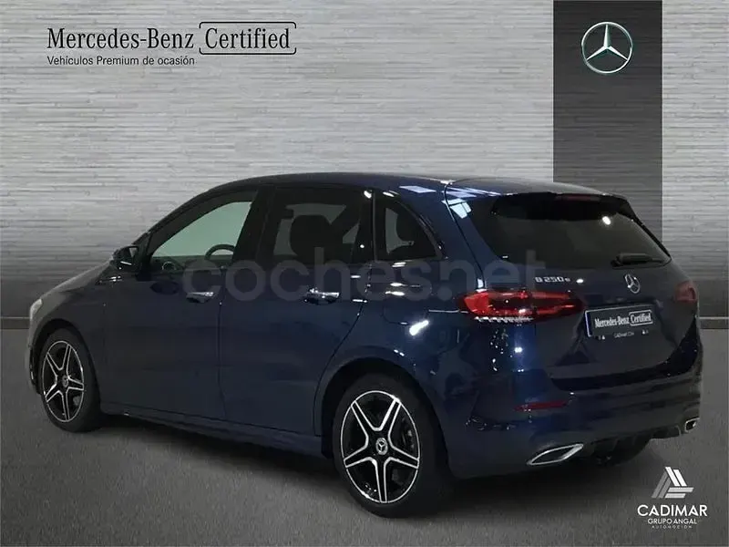 Usado Mercedes B250e 218 CV (160 kW) 2022 Azul Monovolumen