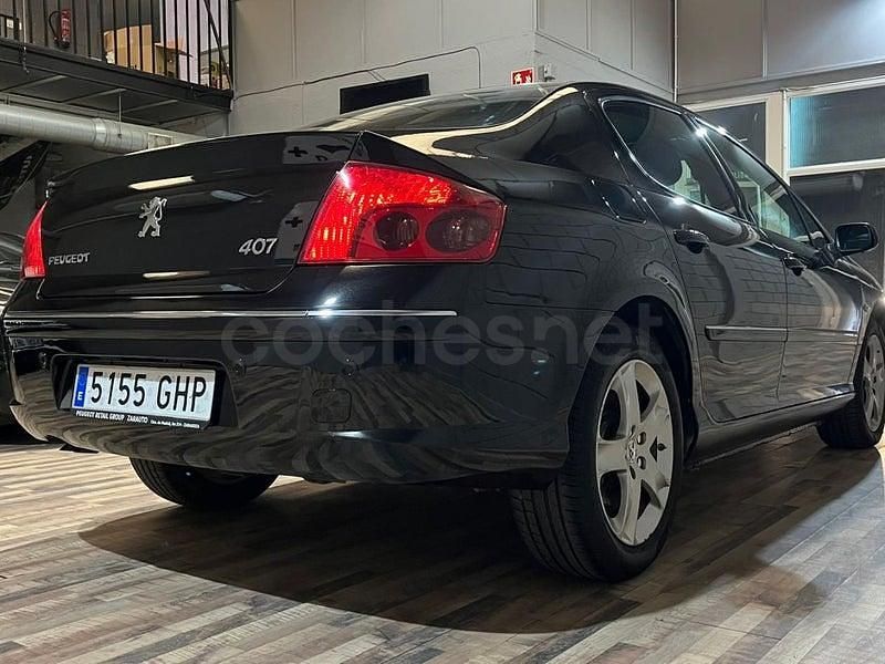Usado Peugeot 407 Premium 136 CV (100 kW) 2008 Negro Berlina
