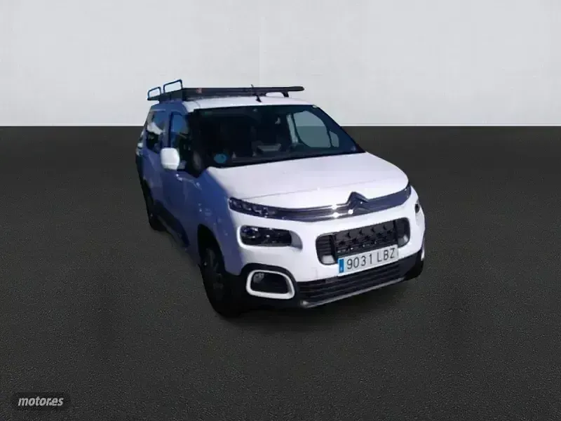 Usado Citroën Berlingo Feel 102 CV (75 kW) 2019 Blanco Monovolumen
