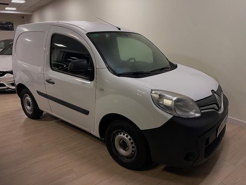 Usado Renault Kangoo 75 CV (55 kW) 2019 Blanco Monovolumen