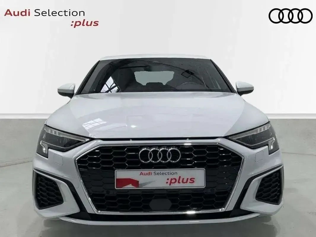 Usado Audi A3 Sportback S-Line 150 CV (110 kW) 2023 Blanco Utilitario