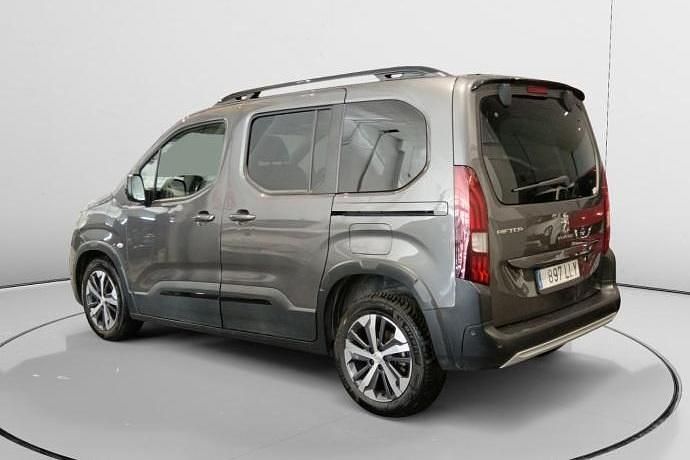 Usado Peugeot Rifter GT 131 CV (96 kW) 2021 Monovolumen