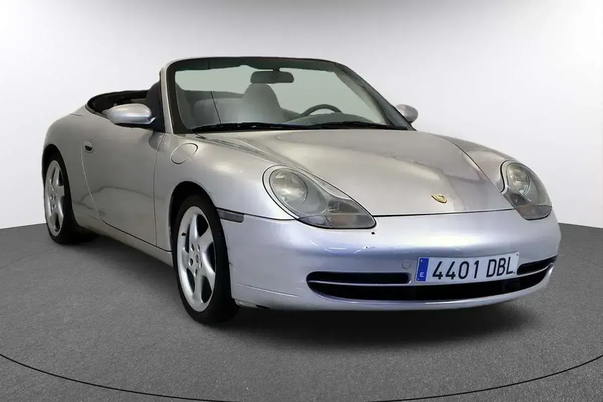 Usado Porsche 911 Carrera Cabriolet 300 CV (220 kW) 2000 Gris / plata Descapotable