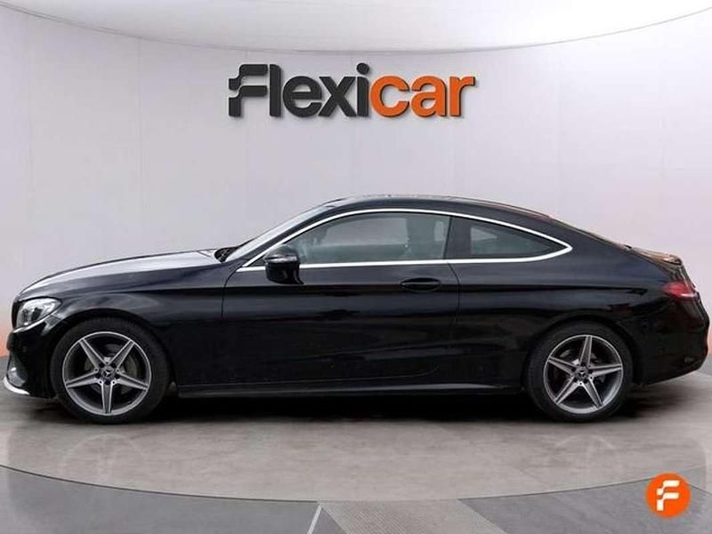Usado Mercedes C220 170 CV (125 kW) 2018 Negro Coupe