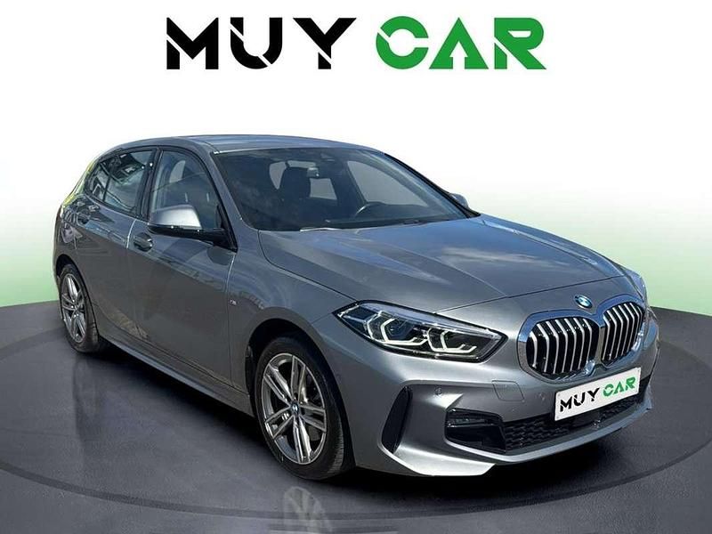 Usado BMW 118 140 CV (102 kW) 2023 Gris Utilitario