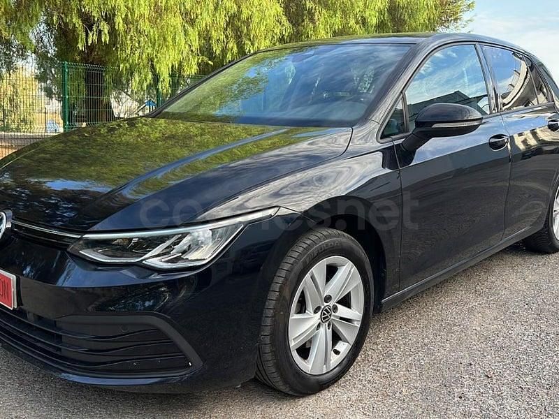 Usado VW Golf VIII 115 CV (84 kW) 2022 Negro Berlina