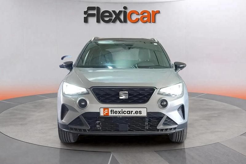 Usado Seat Arona FR 116 CV (85 kW) 2024 Gris SUV
