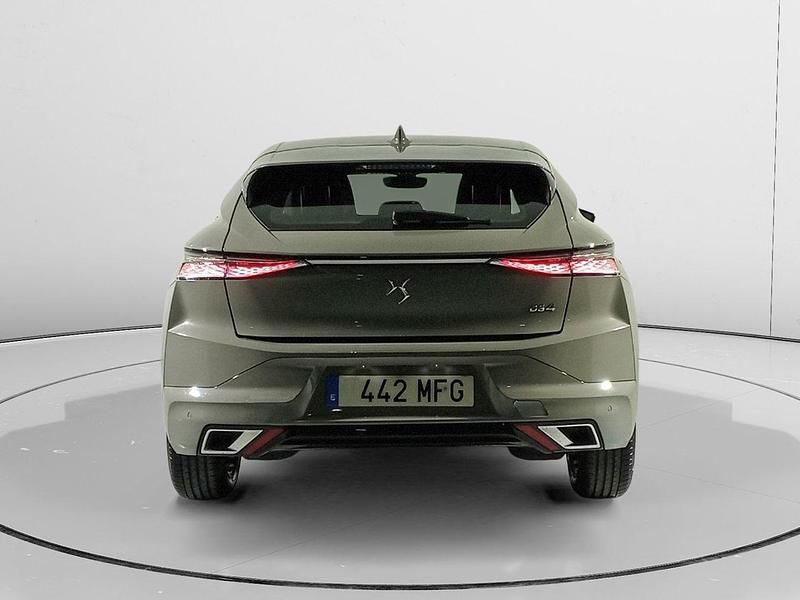 Usado DS Automobiles DS4 Trocadero 131 CV (96 kW) 2023 Verde Berlina