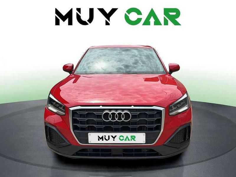 Usado Audi Q2 S-Line 116 CV (85 kW) 2022 Rojo SUV
