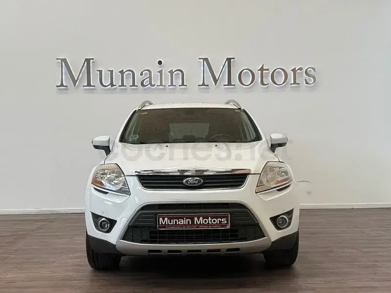 Usado Ford Kuga Trend 140 CV (102 kW) 2013 Blanco SUV
