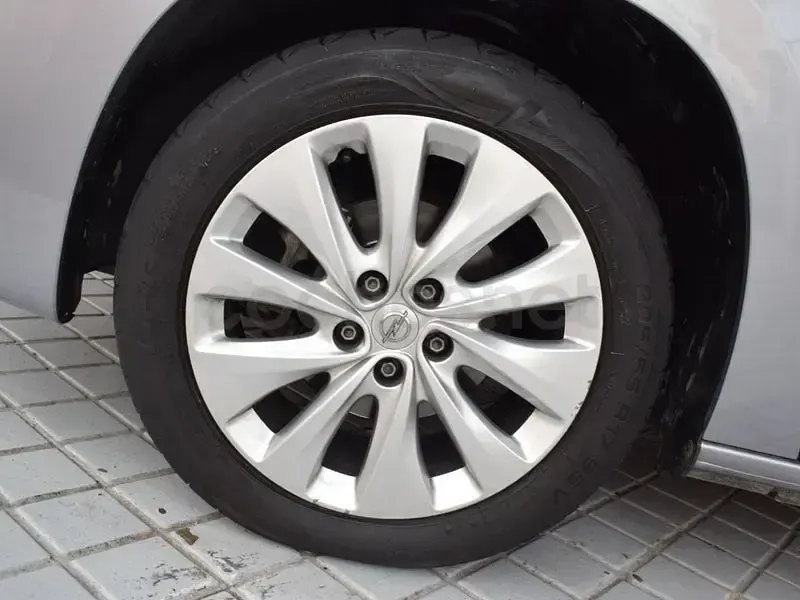 Usado Opel Combo Life Selective 110 CV (80 kW) 2020 Gris / plata Monovolumen