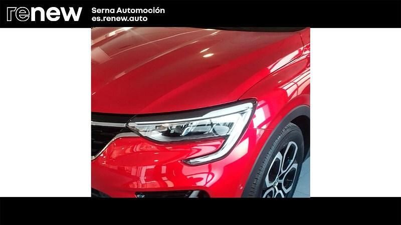 Usado Renault Arkana Techno 140 CV (102 kW) 2023 Rojo SUV