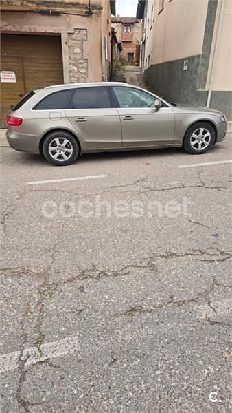 Usado Audi A4 143 HP (105 kW) 2009 Bege Carrinha