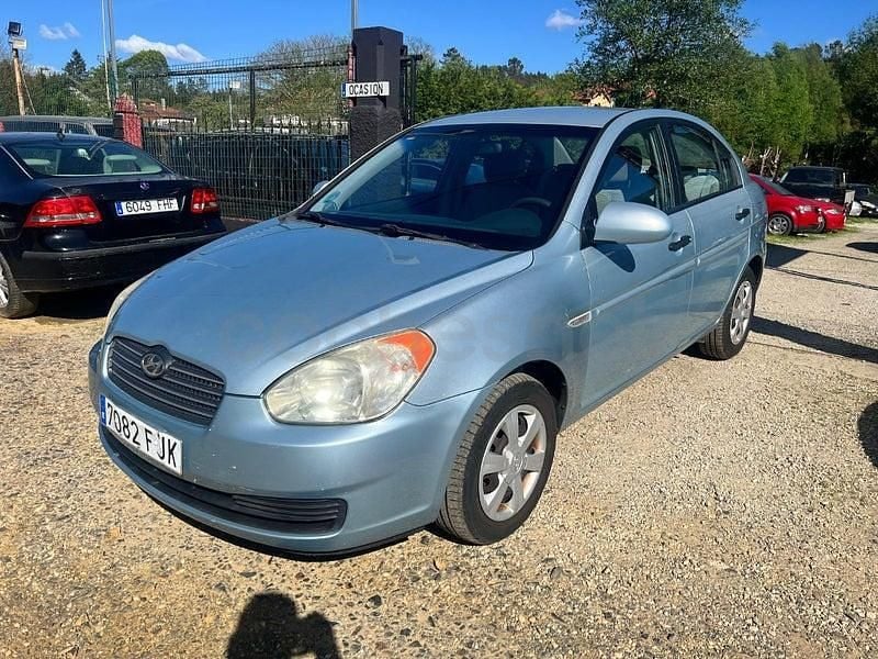 Usado Hyundai Accent 97 CV (71 kW) 2006 Azul Berlina