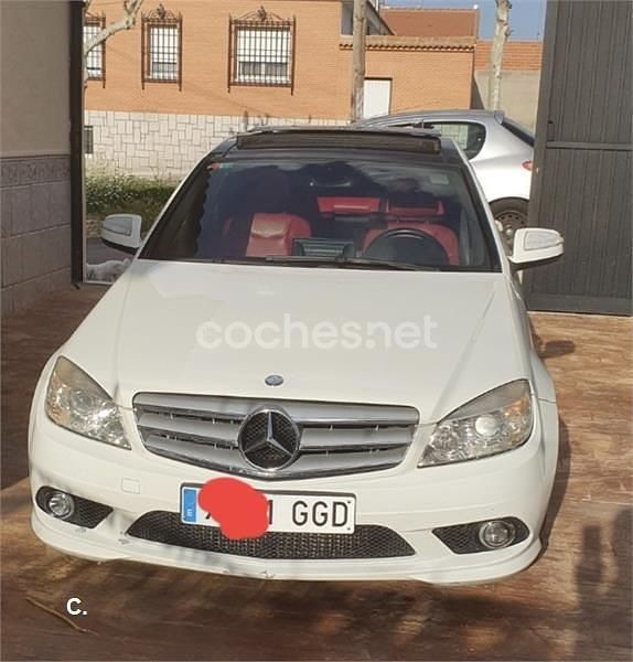 Usado Mercedes C220 Avantgarde 150 CV (110 kW) 2008 Blanco Berlina