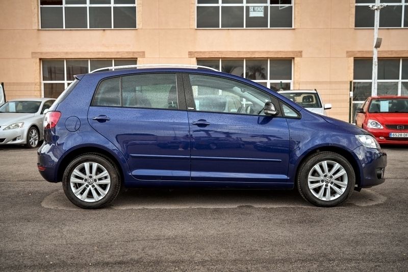 Usado VW Golf Plus Cross 105 CV (77 kW) 2011 Azul Monovolumen