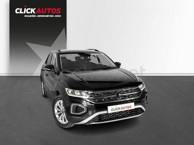 Usado VW T-Roc Life 110 CV (80 kW) 2022 Negro SUV