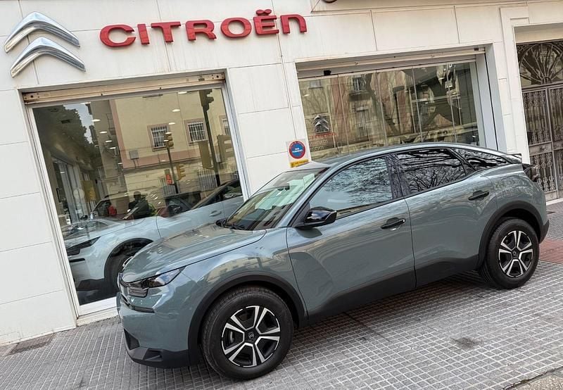 Nuevo Citroën C4 110 CV (80 kW) 2026 Verde SUV