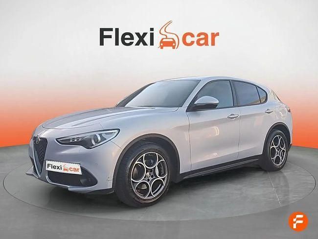 Usado Alfa Romeo Stelvio Sprint 160 CV (117 kW) 2022 Gris SUV