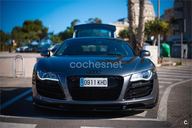 Gris / plata Usado 2012 Audi R8 Coupé Coupe | 78.900 € - Imagen 1/4