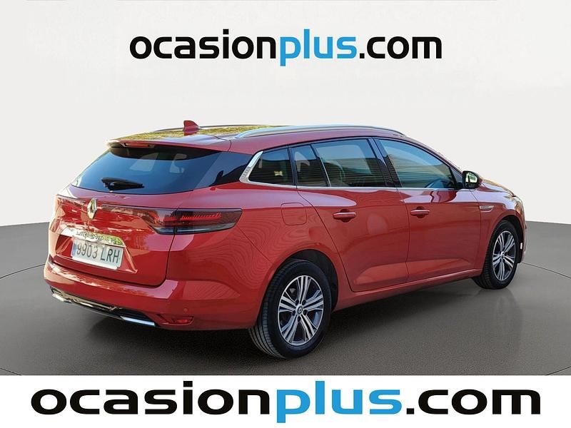 Usado Renault Mégane Zen 140 CV (102 kW) 2021 Rojo Familiar
