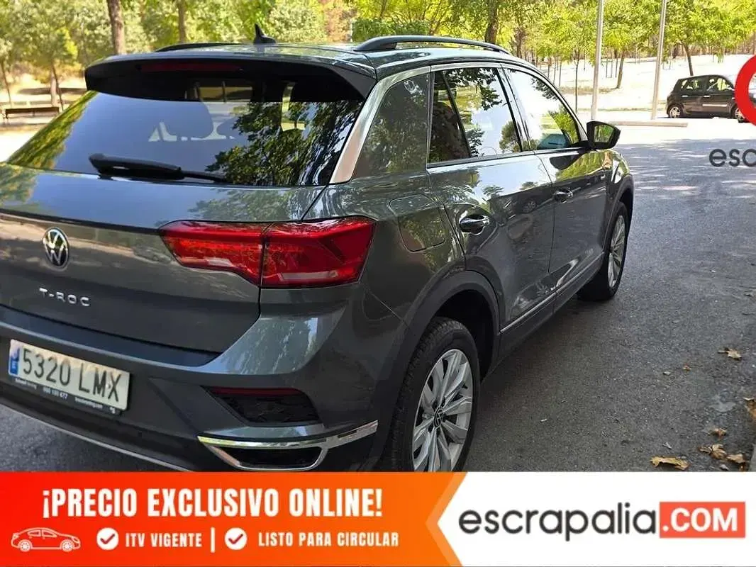 Usado VW T-Roc Advance 150 CV (110 kW) 2021 Gris SUV