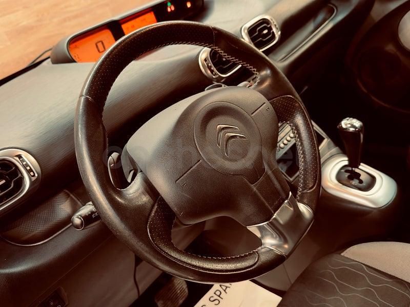 Usado Citroën C3 Picasso Seduction 120 CV (88 kW) 2013 Gris / plata Monovolumen