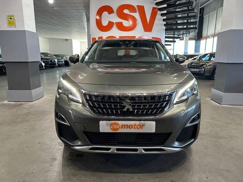 Usado Peugeot 3008 Allure 130 CV (95 kW) 2017 Gris / plata SUV