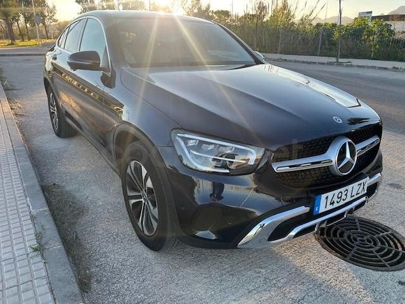 Usado Mercedes GLC220 194 CV (142 kW) 2022 Azul Coupe