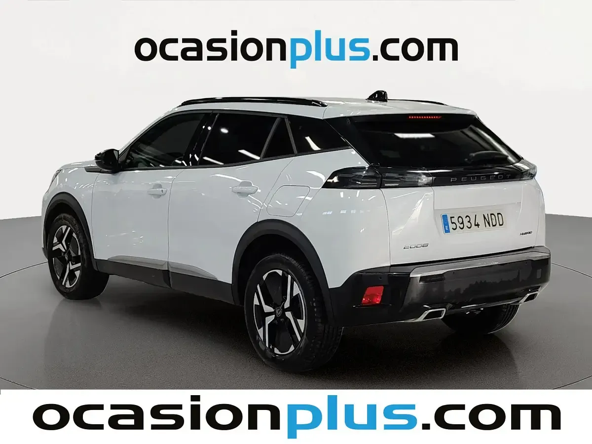 Usado Peugeot 2008 Allure 145 CV (106 kW) 2025 Blanco SUV