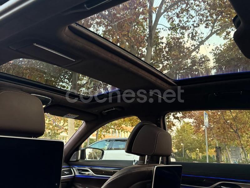 Usado BMW 740 iPerformance 326 CV (239 kW) 2017 Negro Berlina