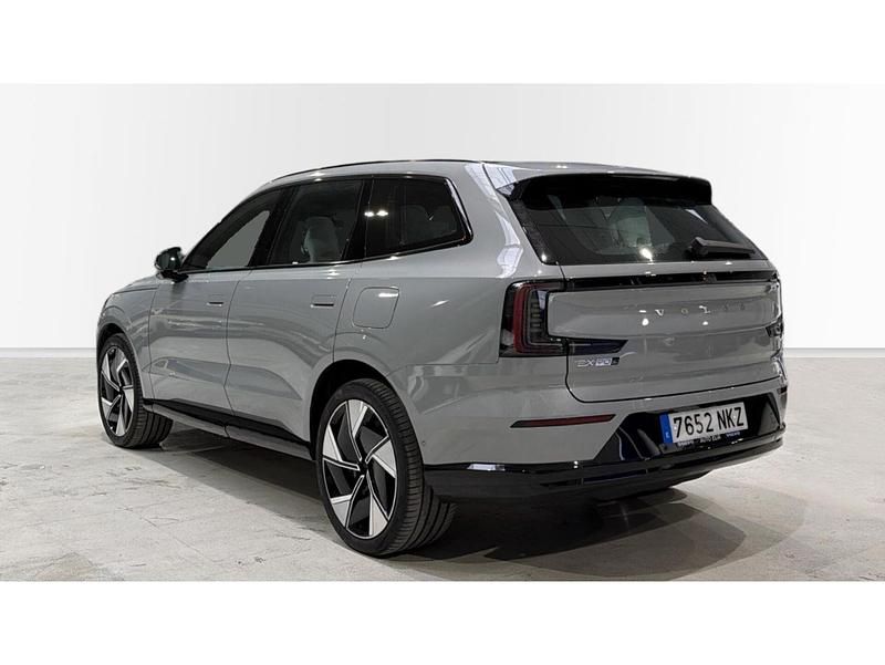 Usado Volvo EX90 Ultra 300 kW (408 CV) 2026 Gris SUV