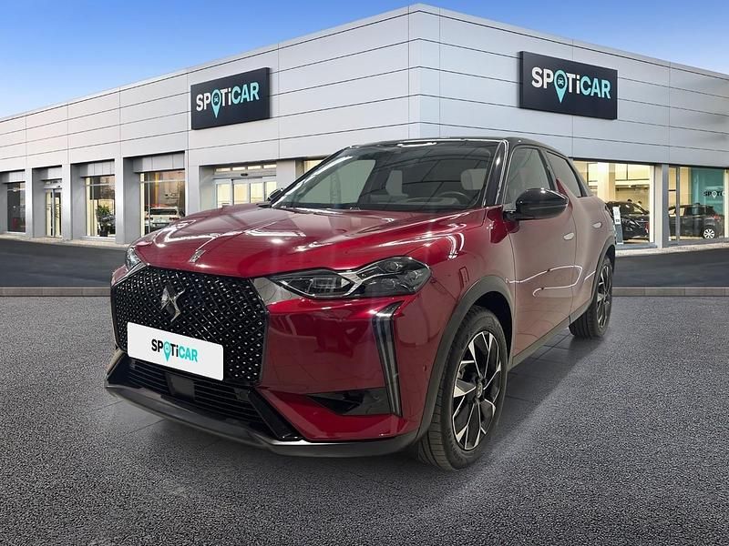 Rojo Usado 2024 DS Automobiles DS3 Crossback E-Tense Opera SUV | 29.695 € (Super precio) - Imagen 1/4
