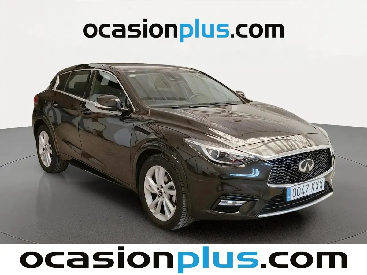 Usado Infiniti Q30 Premium 156 CV (114 kW) 2019 Negro SUV