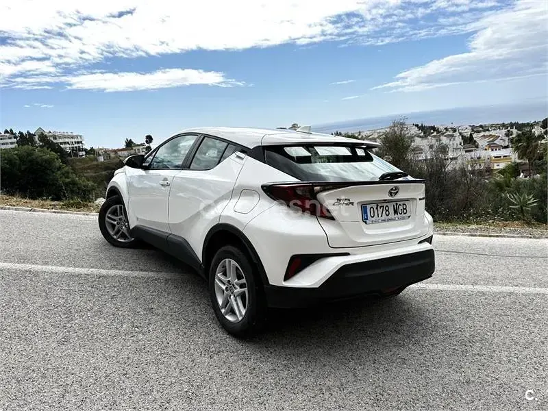 Usado Toyota C-HR Advance 122 CV (89 kW) 2023 Blanco SUV
