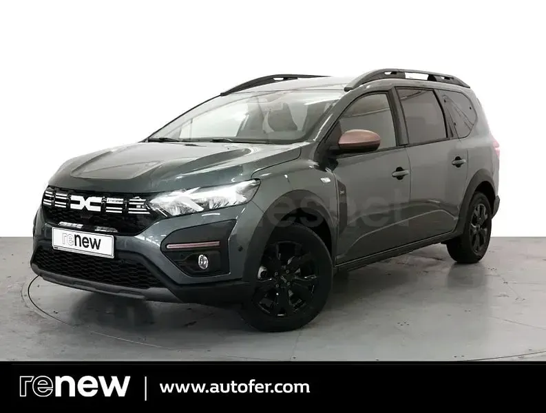 Usado Dacia Jogger Extreme 100 CV (73 kW) 2025 Verde Monovolumen
