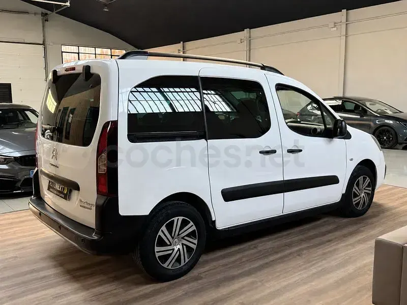 Usado Citroën Berlingo Shine 100 CV (73 kW) 2018 Blanco Monovolumen