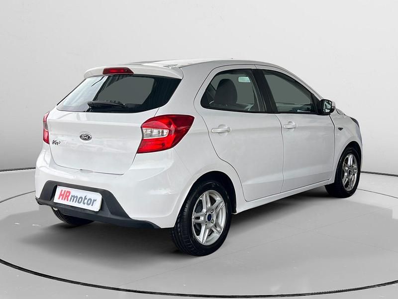 Usado Ford Ka Plus Ultimate 85 CV (62 kW) 2016 Utilitario