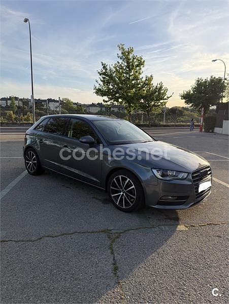 Usado Audi A3 Ambition 150 HP (110 kW) 2013 Cinzento Sedan