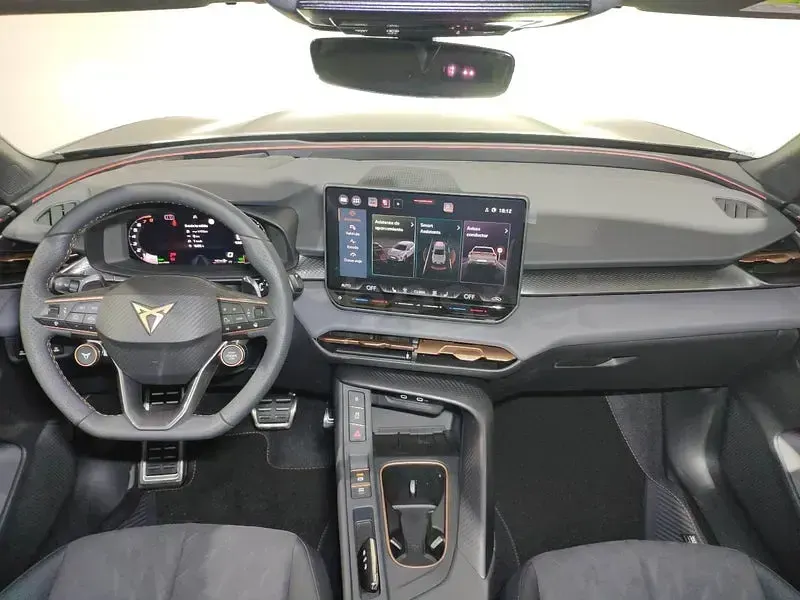 Usado Cupra Terramar 150 CV (110 kW) 2026 Gris / plata SUV