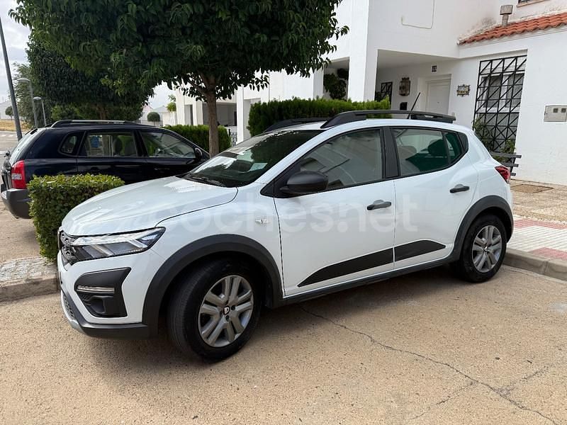 Usado Dacia Sandero Comfort 101 CV (74 kW) 2021 Blanco Berlina