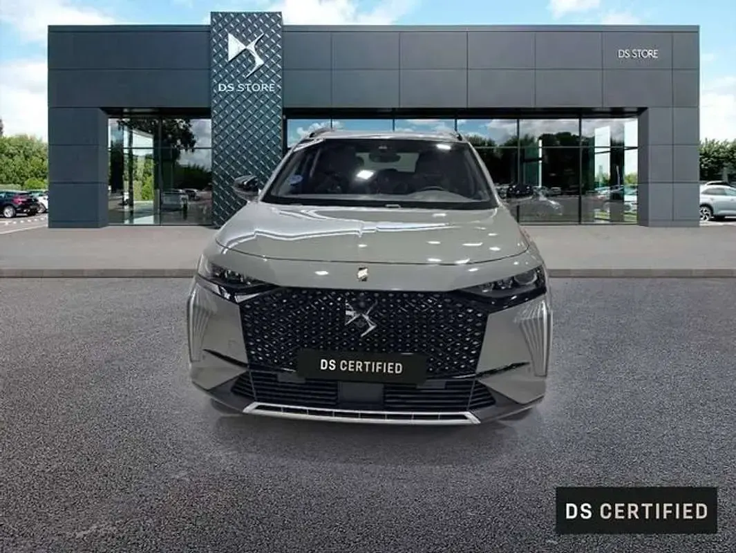 Usado DS Automobiles DS7 Crossback Opera 360 CV (264 kW) 2024 Gris SUV